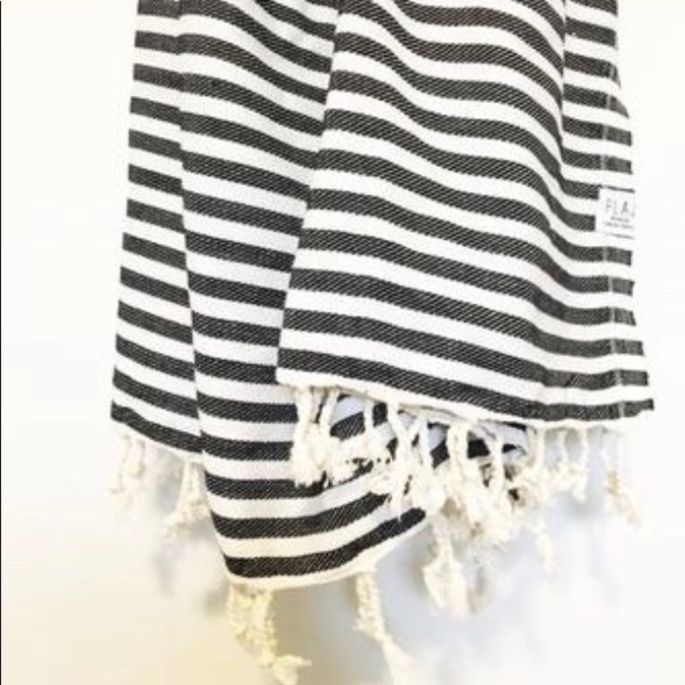 Denman Blanket by PLAJ